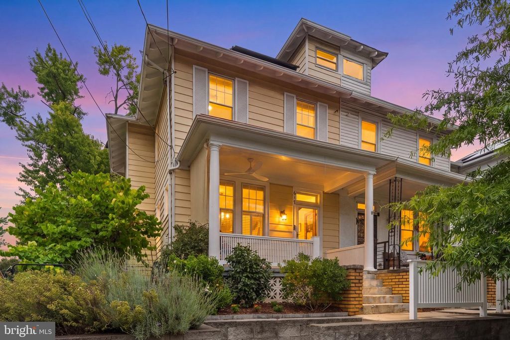 617 FERN PL NW, Washington, DC 20012