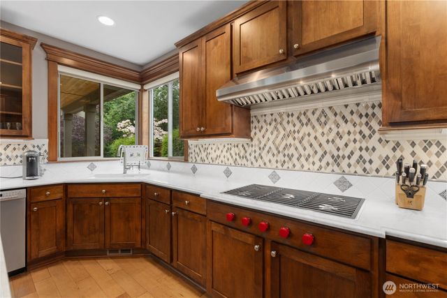 35918 SE Kendall Peak Street, Snoqualmie, WA 98065