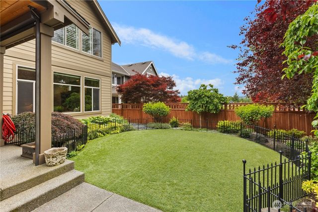 35918 SE Kendall Peak Street, Snoqualmie, WA 98065