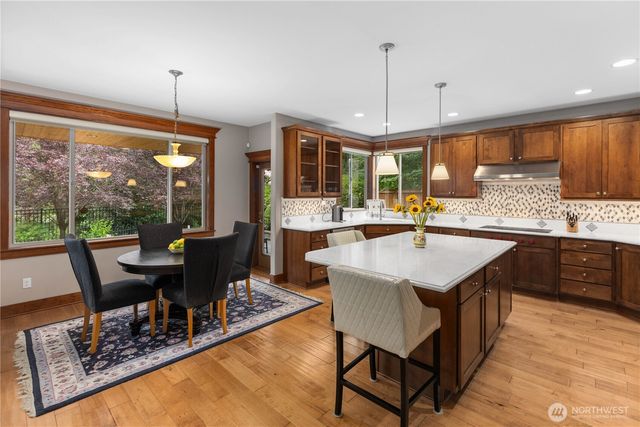 35918 SE Kendall Peak Street, Snoqualmie, WA 98065