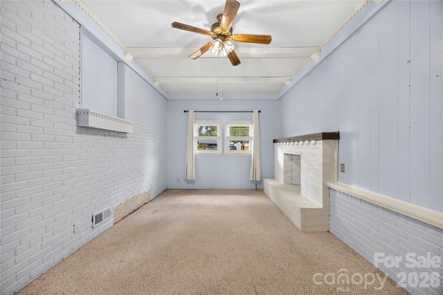 205 Gaddis Drive, Mount Holly, NC 28120