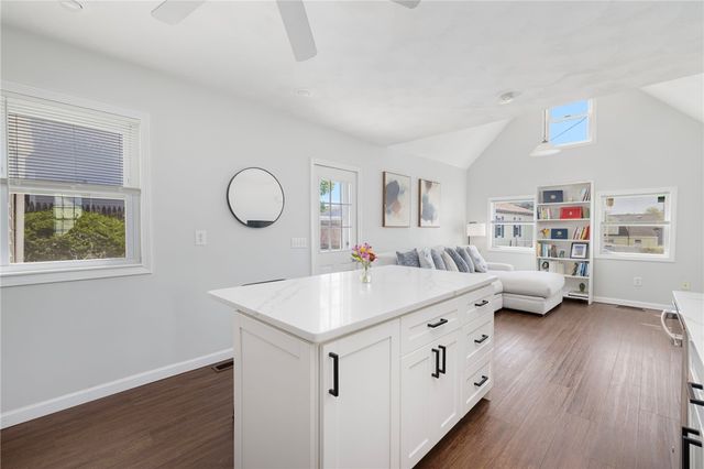 51 Old Oak Avenue, Cranston, RI 02920