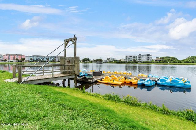 1401 Canal Drive Apt 3, Carolina Beach, NC 28428