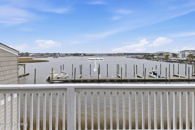 1401 Canal Drive Apt 3, Carolina Beach, NC 28428