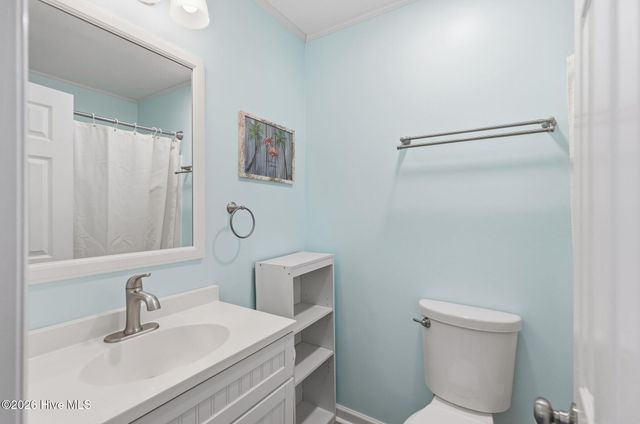 1401 Canal Drive Apt 3, Carolina Beach, NC 28428