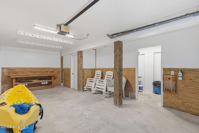 1401 Canal Drive Apt 3, Carolina Beach, NC 28428