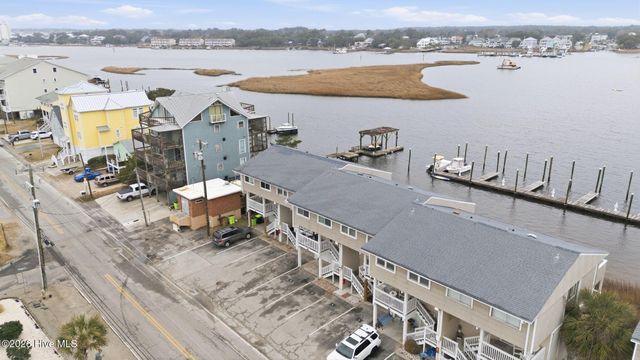 1401 Canal Drive Apt 3, Carolina Beach, NC 28428