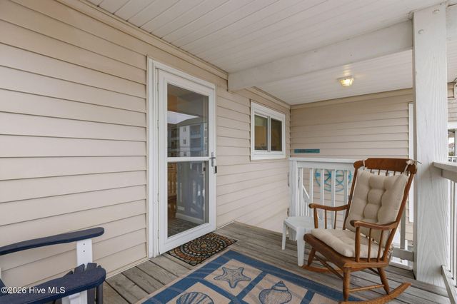 1401 Canal Drive Apt 3, Carolina Beach, NC 28428