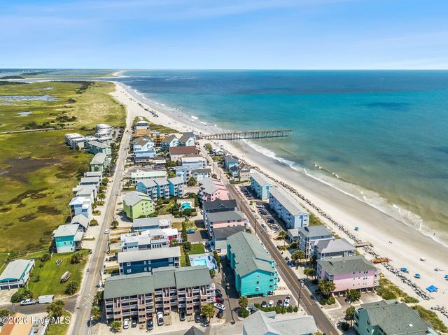 1401 Canal Drive Apt 3, Carolina Beach, NC 28428