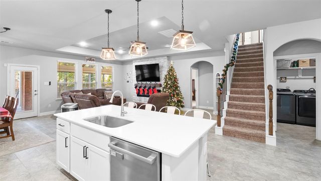 216 Elianne Lace Court, Conroe, TX 77318