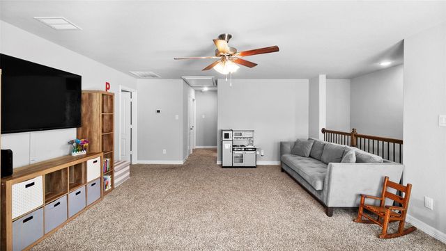 216 Elianne Lace Court, Conroe, TX 77318