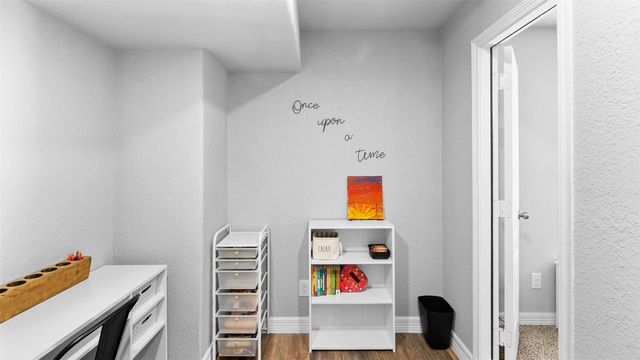 216 Elianne Lace Court, Conroe, TX 77318