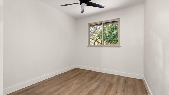 11804 Prairie Hen LN, Austin, TX 78758