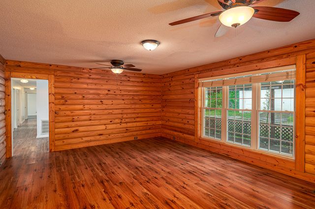 9422 Fuller Road, Chattanooga, TN 37421