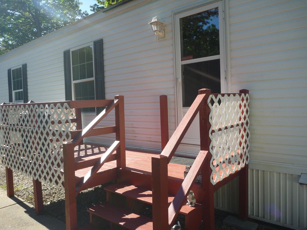 27 Carroll Avenue, Standish, ME 04084 — photo 2