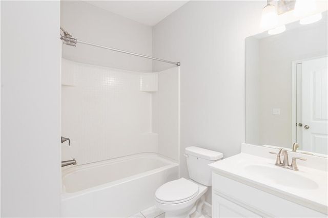 770 Sunset Park Drive, Suwanee, GA 30024