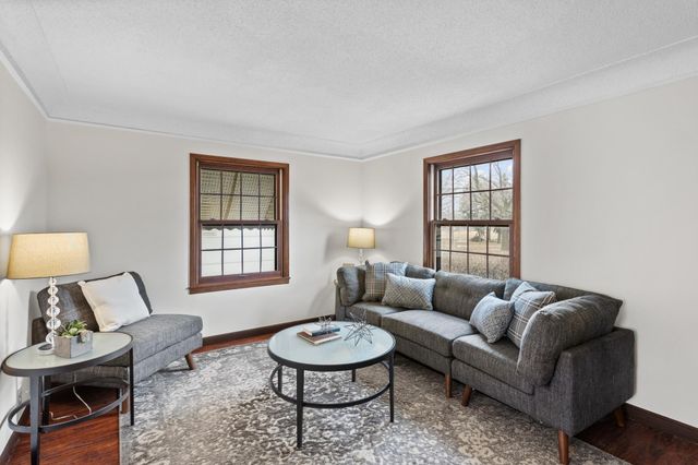 5728 28th Avenue S, Minneapolis, MN 55417