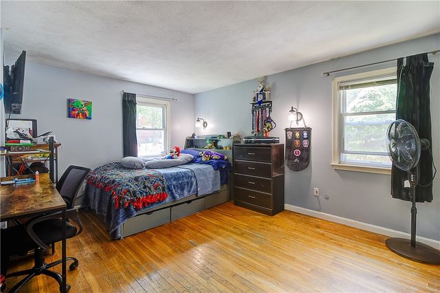 55 Marshall Avenue, Warwick, RI 02886
