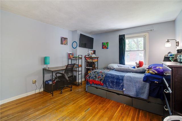55 Marshall Avenue, Warwick, RI 02886