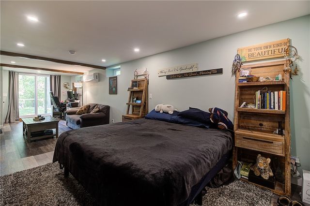55 Marshall Avenue, Warwick, RI 02886