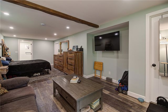 55 Marshall Avenue, Warwick, RI 02886