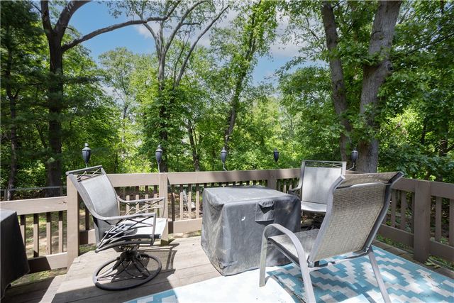 55 Marshall Avenue, Warwick, RI 02886