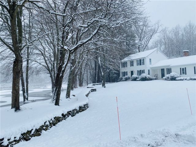 109 Scott Road, Cumberland, RI 02864