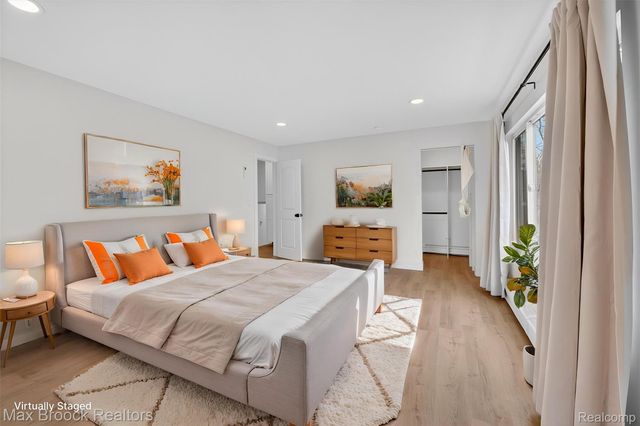 22525 Riverdale Drive, Southfield, MI 48033