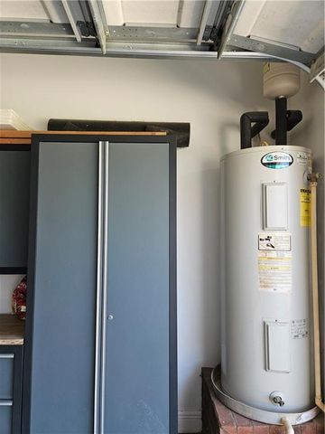 9850 Hall Road, Grand Bay, AL 36541