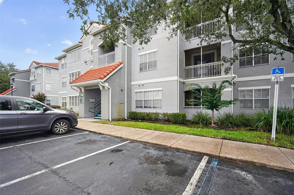 18001 RICHMOND PLACE DRIVE 1223, Tampa, FL 33647