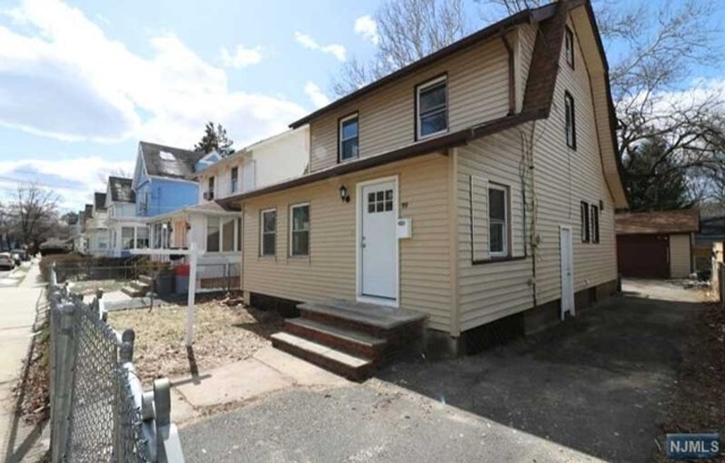 99 Smith Street, Irvington, NJ 07111