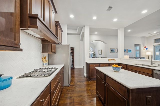 5014 Creekbend Drive, Fulshear, TX 77441