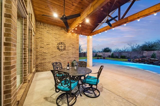 5014 Creekbend Drive, Fulshear, TX 77441