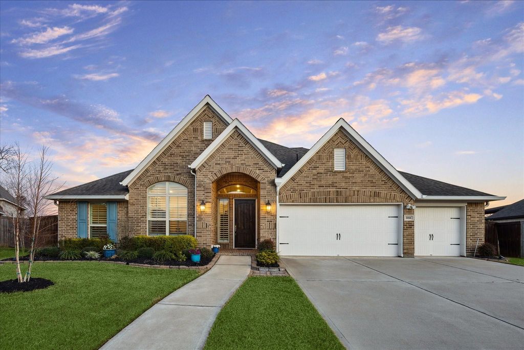 5014 Creekbend Drive, Fulshear, TX 77441