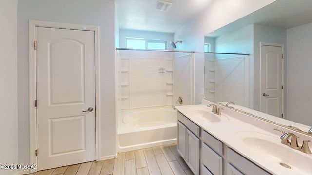 6459 S Reed Bunting Drive, Tucson, AZ 85757