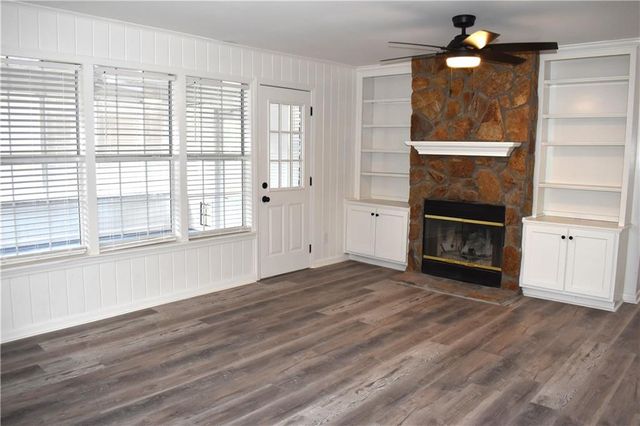 6208 Anthony Drive W, Theodore, AL 36582