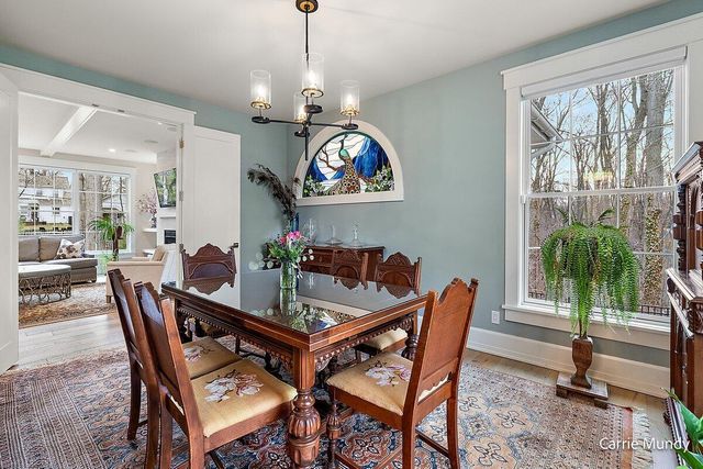 2725 Beechwood Drive SE, Grand Rapids, MI 49506