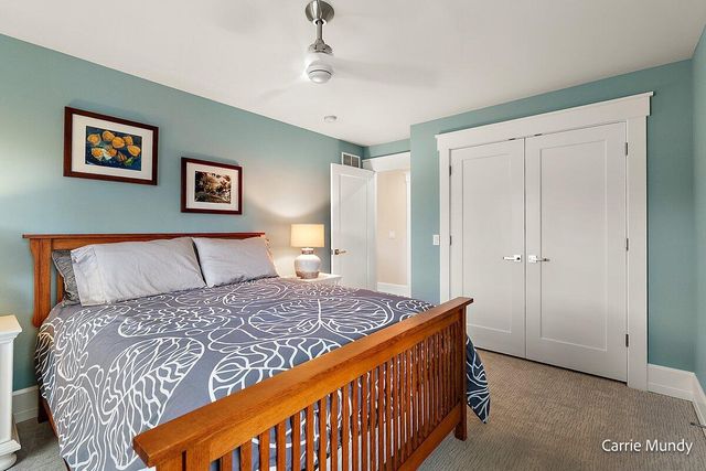 2725 Beechwood Drive SE, Grand Rapids, MI 49506