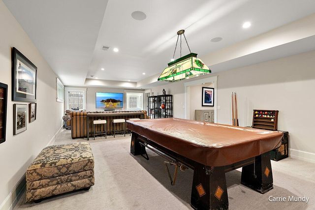 2725 Beechwood Drive SE, Grand Rapids, MI 49506