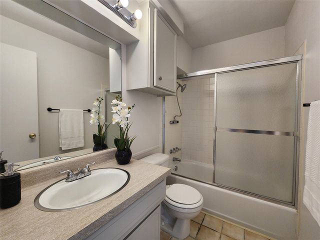 6501 E Hill DR 121, Austin, TX 78731