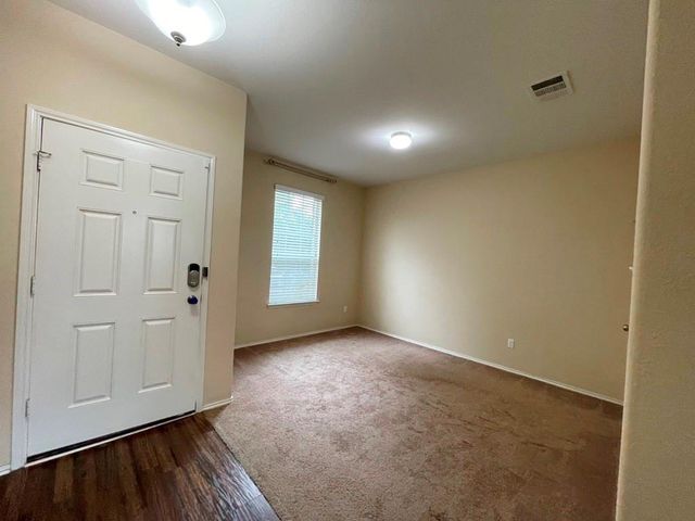 602 Moonwalker TRL, Buda, TX 78610