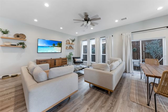 7224 Bayhill Lane, Rowlett, TX 75088