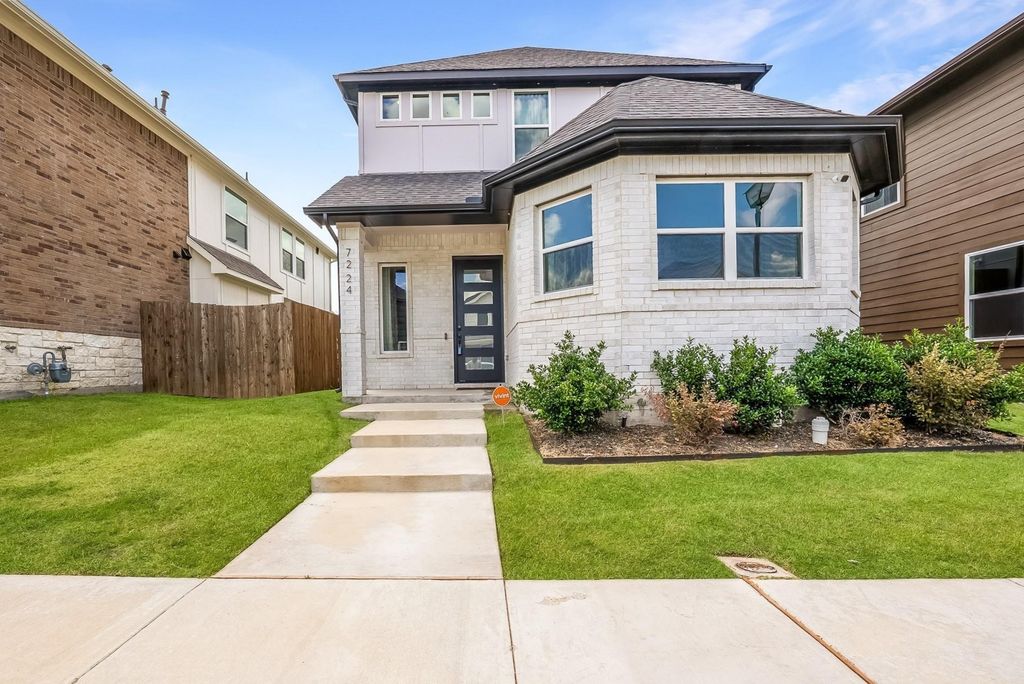 7224 Bayhill Lane, Rowlett, TX 75088
