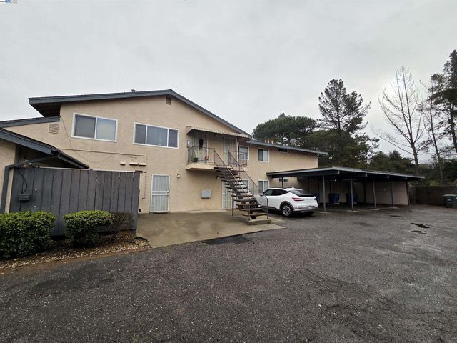 709 Pope Dr, Vallejo, CA 94591
