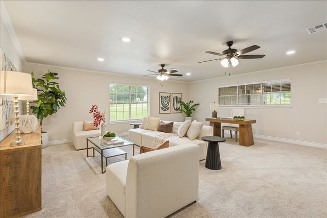 153 Eagle Canyon Drive, China Spring, TX 76633