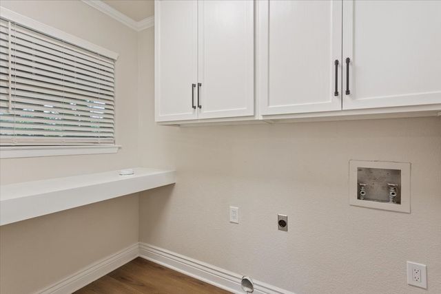 153 Eagle Canyon Drive, China Spring, TX 76633