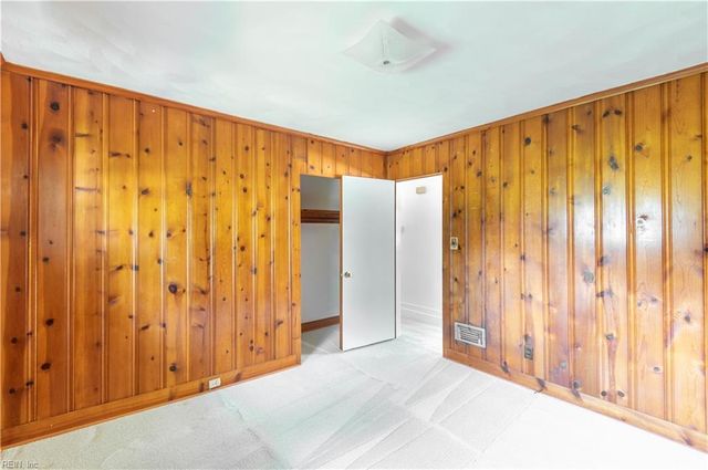 800 Pinecrest RD, Virginia Beach, VA 23464