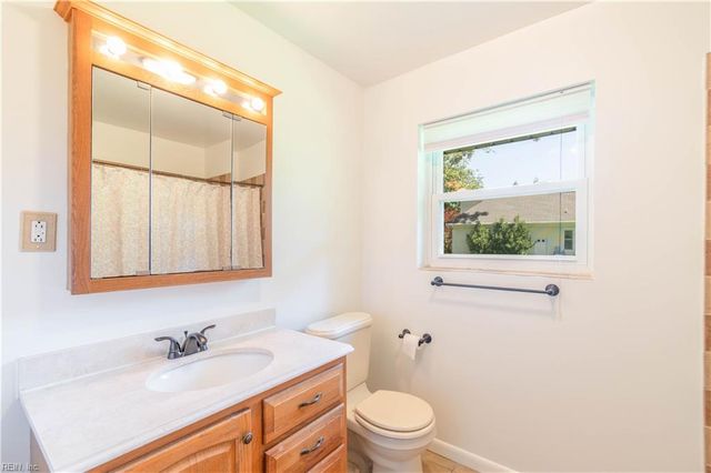 800 Pinecrest RD, Virginia Beach, VA 23464