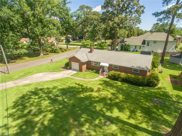 800 Pinecrest RD, Virginia Beach, VA 23464