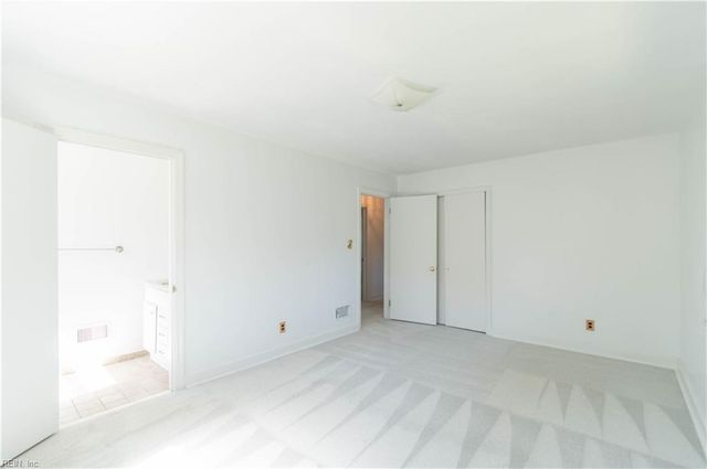 800 Pinecrest RD, Virginia Beach, VA 23464